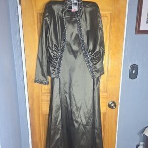 TADASHI NEIMAN MARCUS SIZE 10 SEQUENCED, BLAZER AROUND THE COLLAR With Long Skir